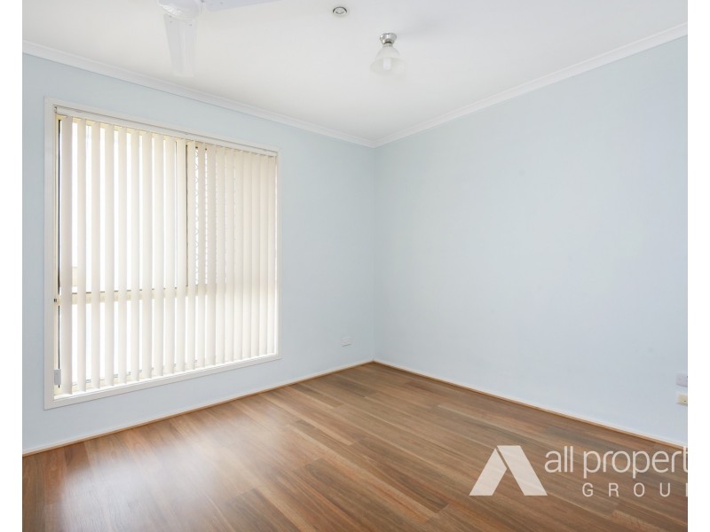 85 Federation Drive, Hillcrest QLD 4118