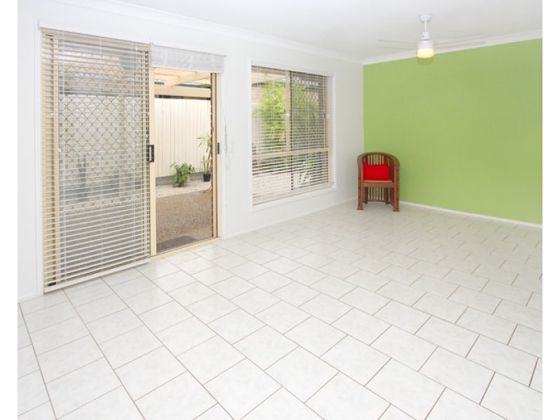 56 Lakeside Crescent, Forest Lake QLD 4078