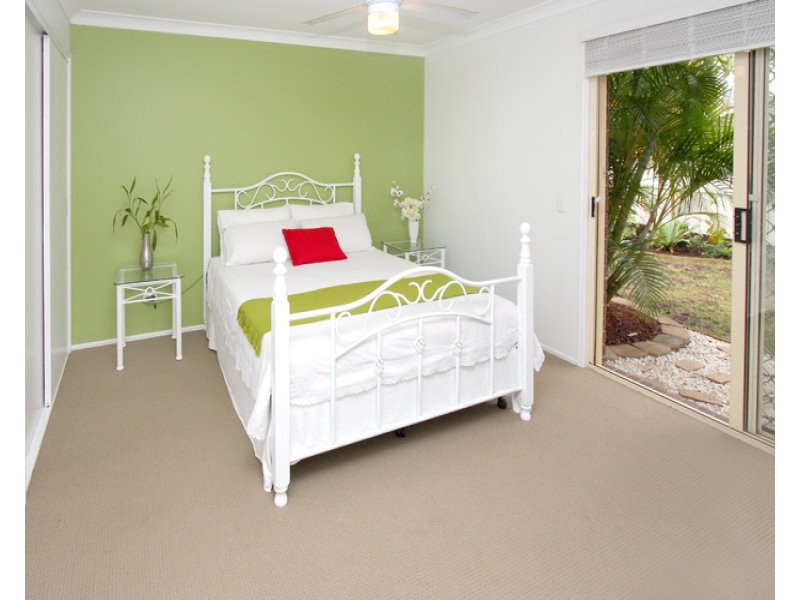 56 Lakeside Crescent, Forest Lake QLD 4078