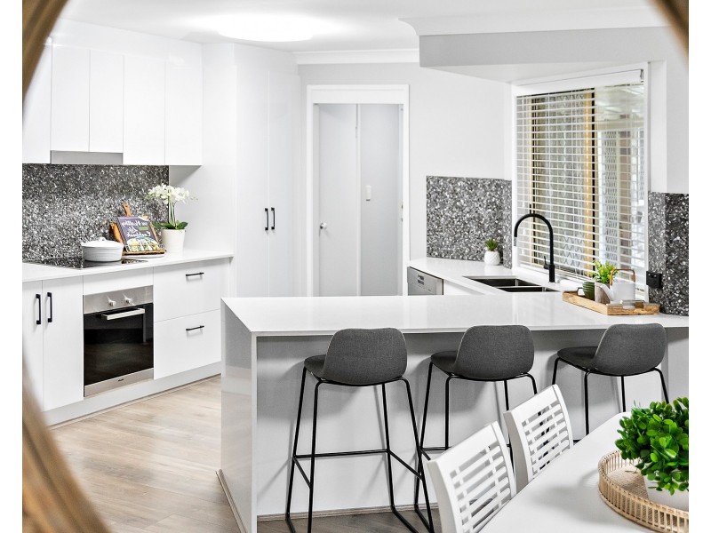 58 Banksia Circuit, Forest Lake QLD 4078