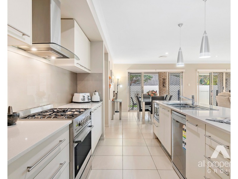 33 Tweeddale Circuit, Drewvale QLD 4116
