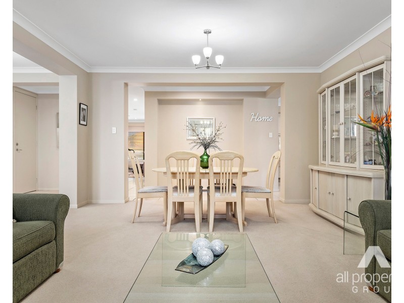 33 Tweeddale Circuit, Drewvale QLD 4116