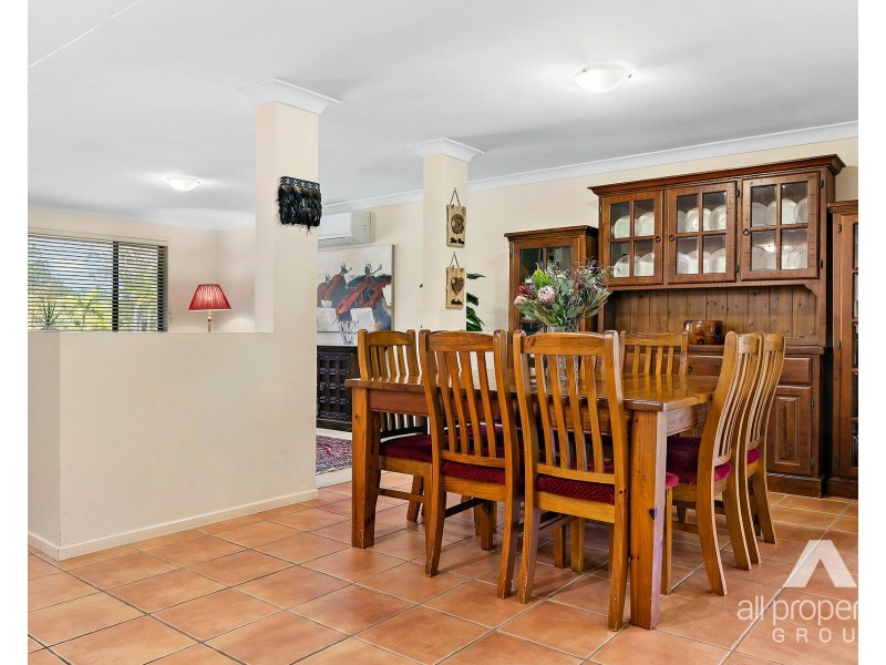 16 Sliprail Place, New Beith QLD 4124