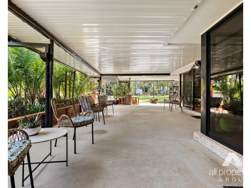 16 Sliprail Place, New Beith QLD 4124