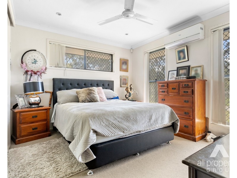 27 Rethan Court, Marsden QLD 4132