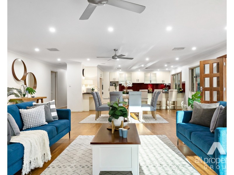 33-37 Jindabyne Court, Greenbank QLD 4124