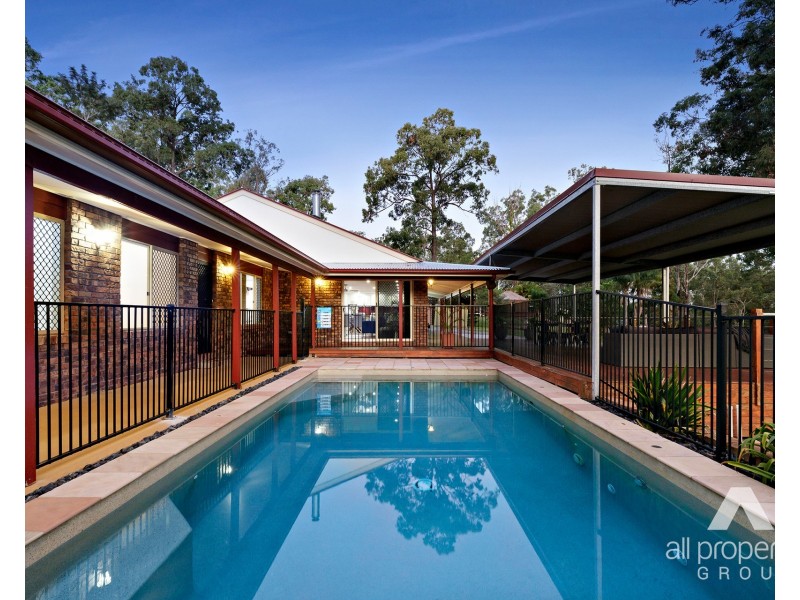 33-37 Jindabyne Court, Greenbank QLD 4124