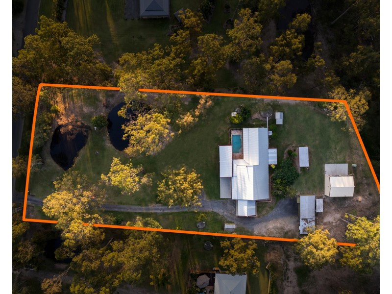 33-37 Jindabyne Court, Greenbank QLD 4124