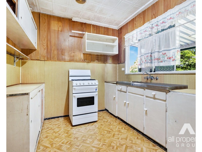 15 Barkala Street, Woodridge QLD 4114