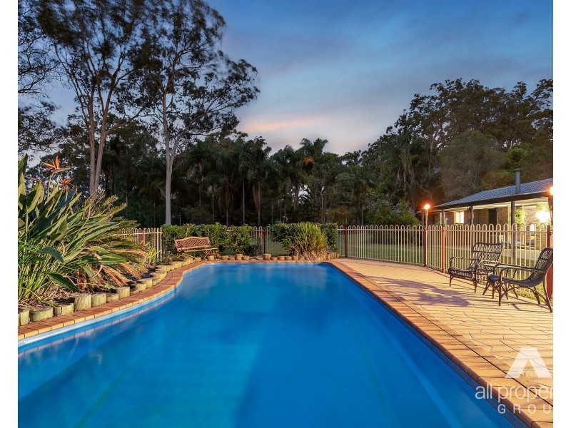 8-14 Highgrove Close, Chambers Flat QLD 4133