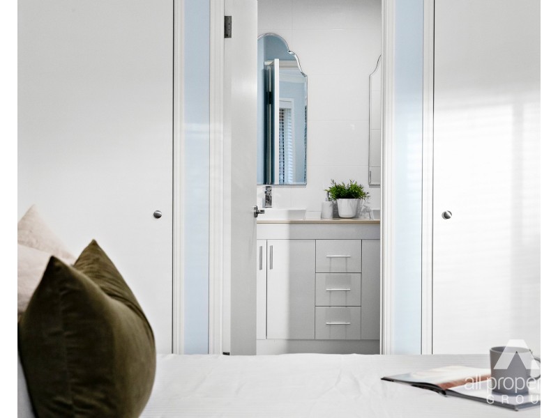 3-7 Farrier Court, New Beith QLD 4124