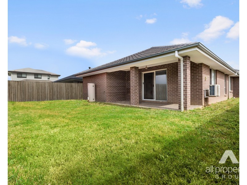 19 Windsor Avenue, Yarrabilba QLD 4207