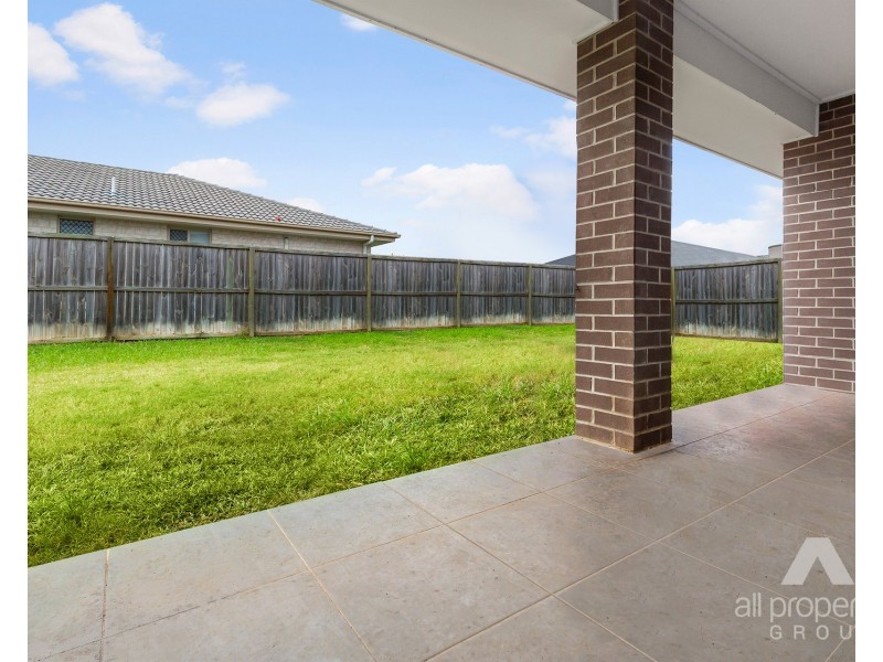 19 Windsor Avenue, Yarrabilba QLD 4207