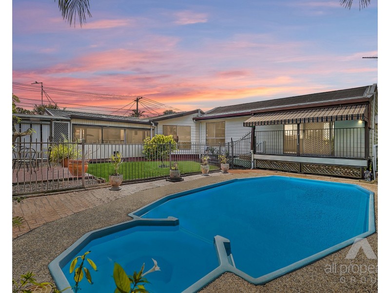 7 Royena Court, Crestmead QLD 4132
