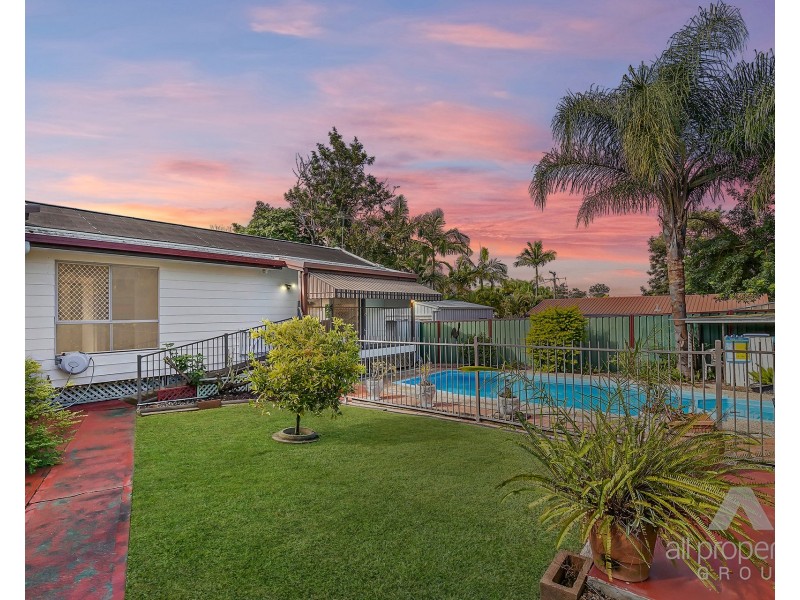 7 Royena Court, Crestmead QLD 4132