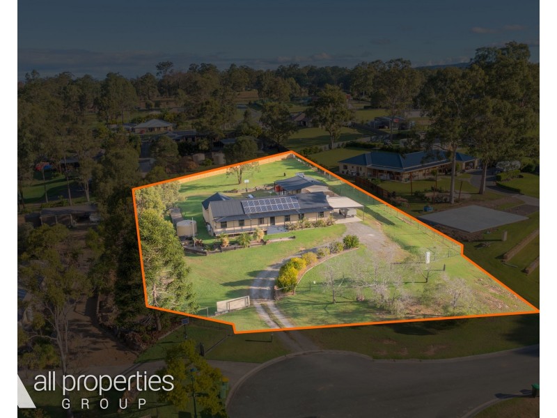 33-35 Bradley Court, Greenbank QLD 4124