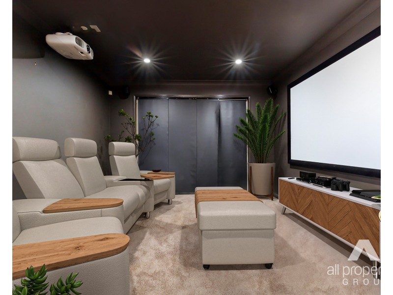 6 Cunningham Place, Forest Lake QLD 4078