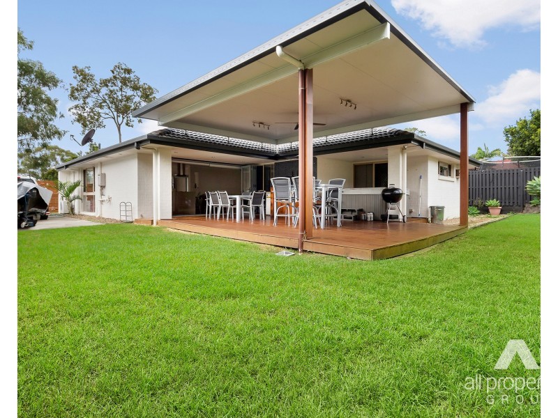 6 Cunningham Place, Forest Lake QLD 4078