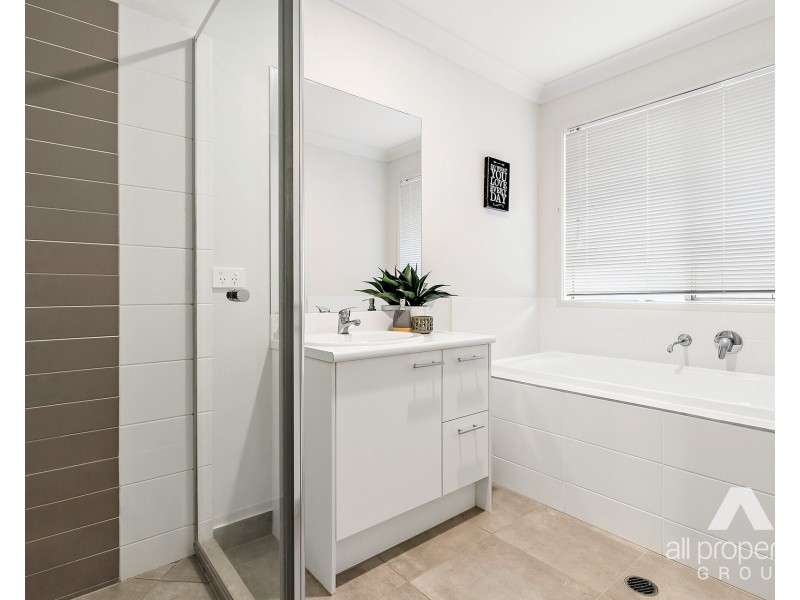 41 Munthari Drive, Berrinba QLD 4117