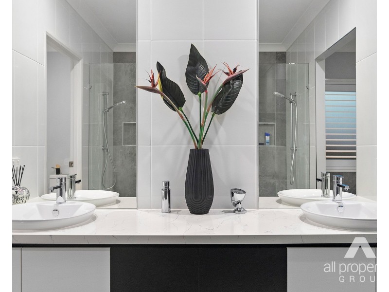 51-53 Riemore Circuit, Tamborine QLD 4270