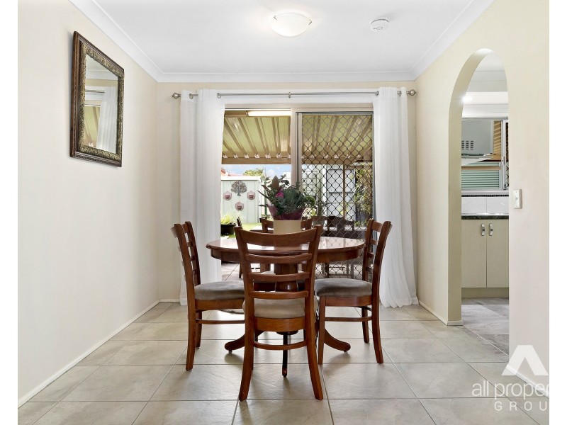 92 Waratah Drive, Crestmead QLD 4132