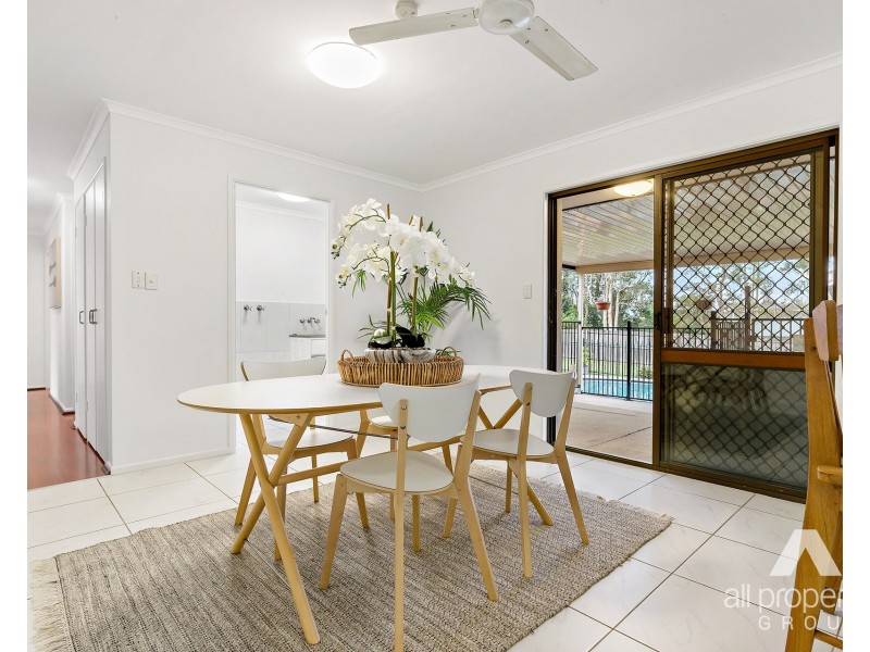 1 Arbour Way, Regents Park QLD 4118