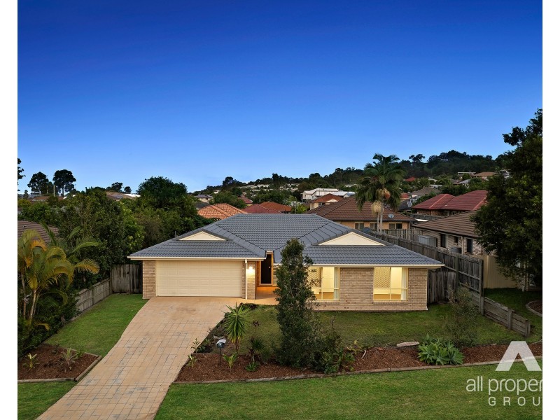 8 Rosefinch Street, Upper Coomera QLD 4209