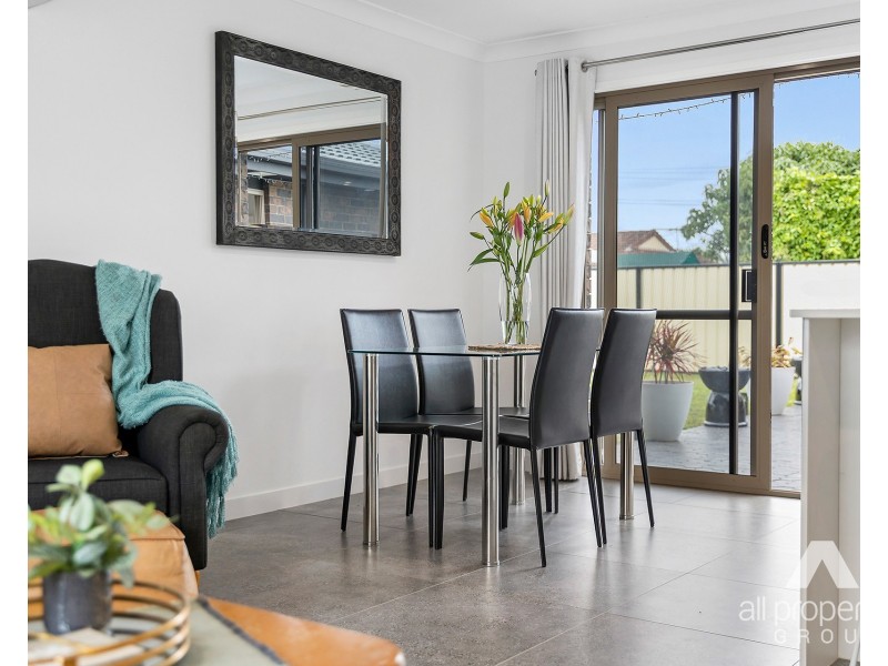 15 Mahonia Court, Crestmead QLD 4132