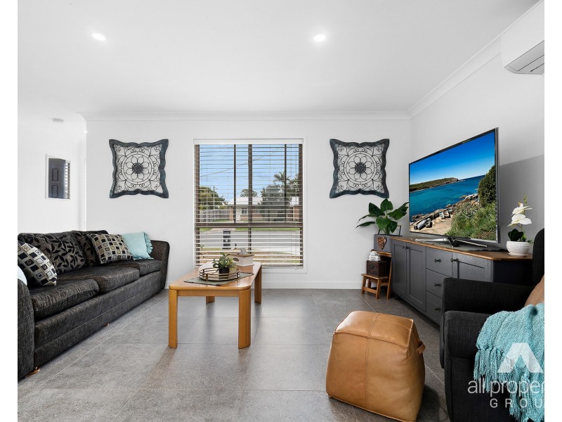 15 Mahonia Court, Crestmead QLD 4132