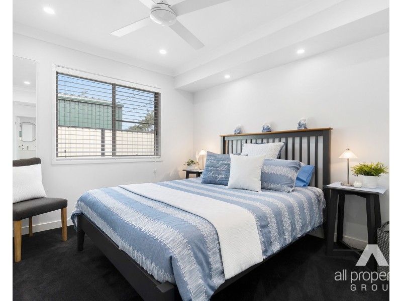 15 Mahonia Court, Crestmead QLD 4132