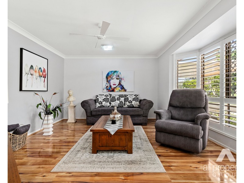 7 Geaney Boulevard, Crestmead QLD 4132