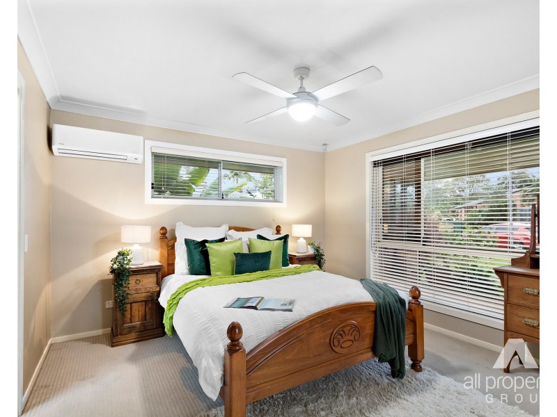 22 Kingaroy Avenue, Helensvale QLD 4212