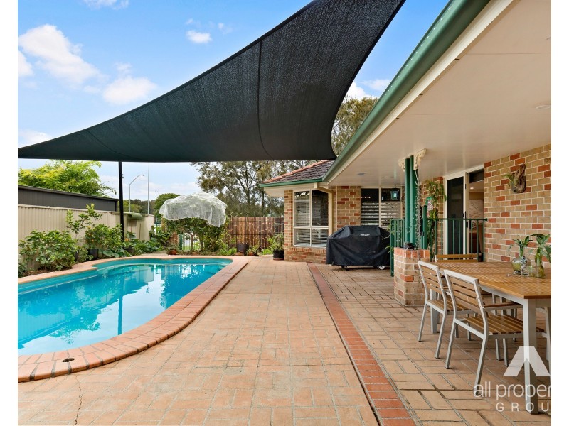 22 Kingaroy Avenue, Helensvale QLD 4212