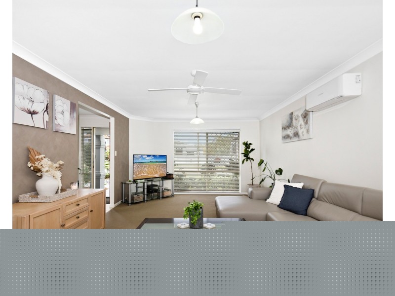 65 Audrey Avenue, Helensvale QLD 4212