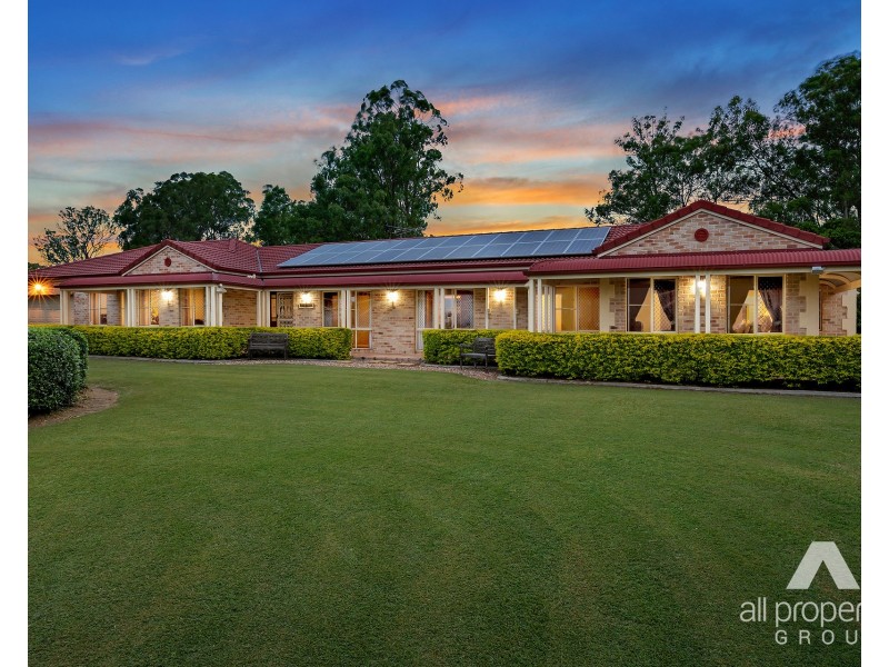 13 Tulloch Place, Jimboomba QLD 4280