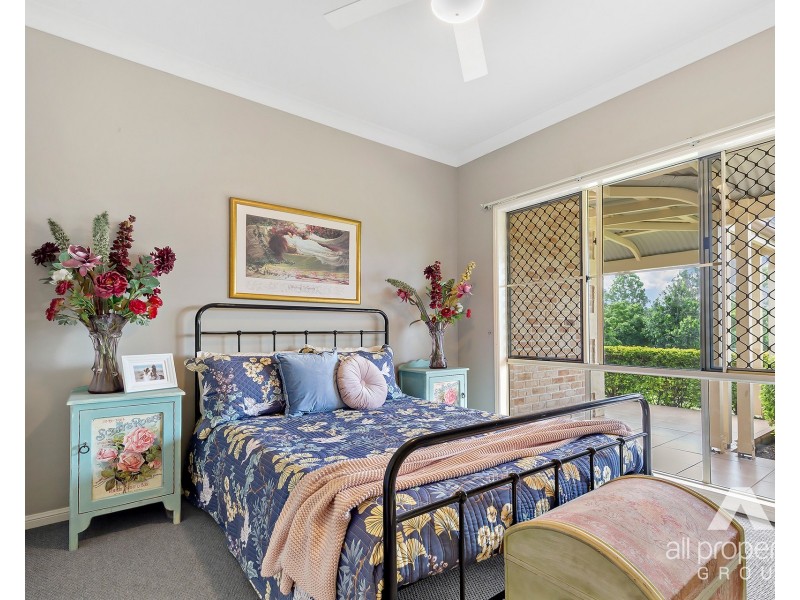 13 Tulloch Place, Jimboomba QLD 4280
