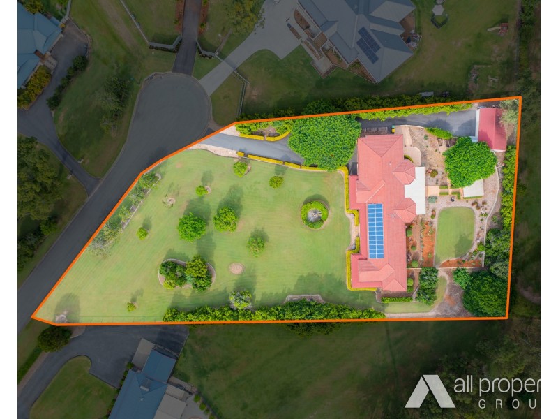 13 Tulloch Place, Jimboomba QLD 4280
