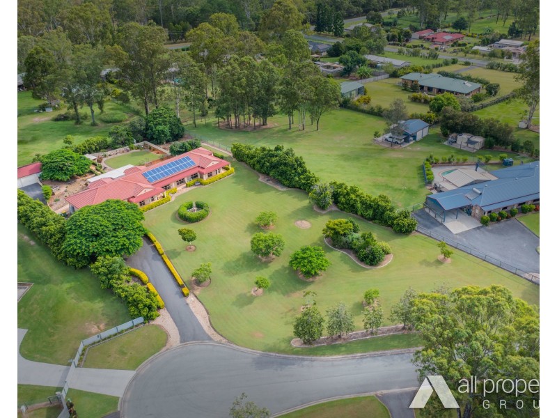 13 Tulloch Place, Jimboomba QLD 4280