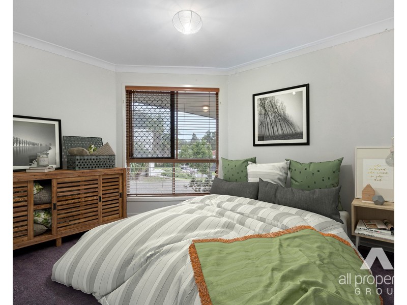 15 Bridgewater Close, Drewvale QLD 4116