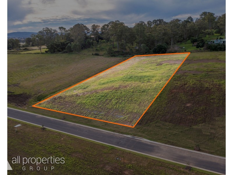 5-7 Barclay Close, Woodhill QLD 4285