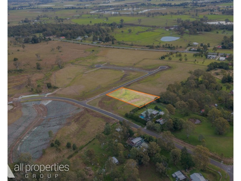 5-7 Barclay Close, Woodhill QLD 4285