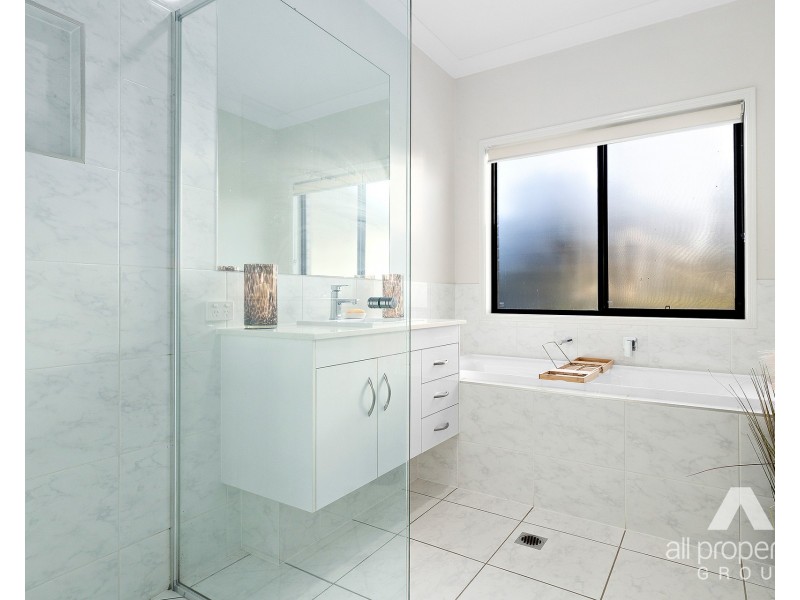 10-16 Perceval Court, New Beith QLD 4124