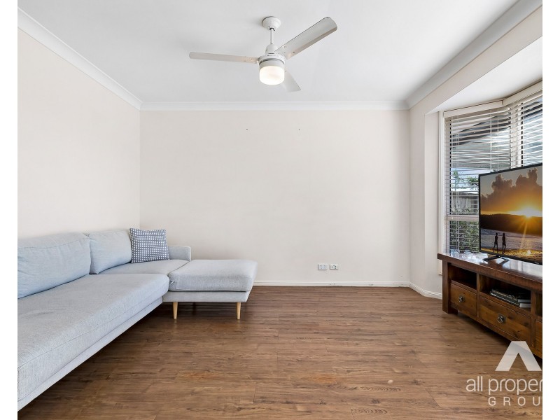 2 Dalvena Street, Marsden QLD 4132