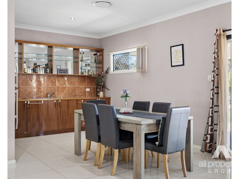 32 Lockyer Place, Crestmead QLD 4132