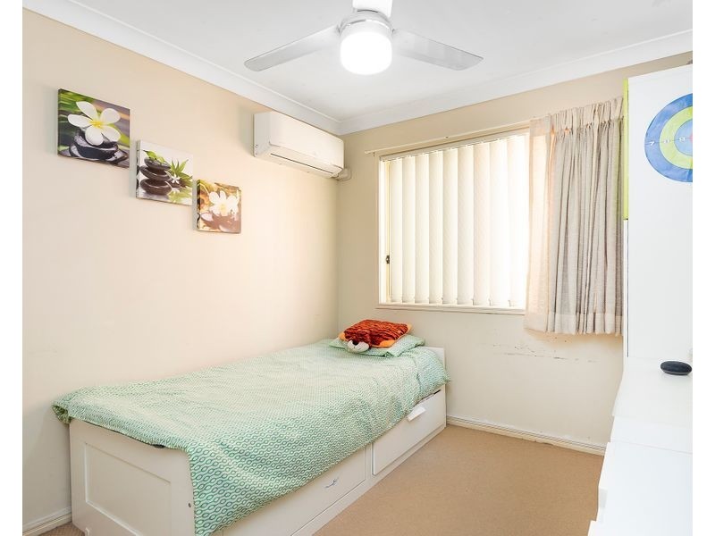 13 Robson Street, Forest Lake QLD 4078