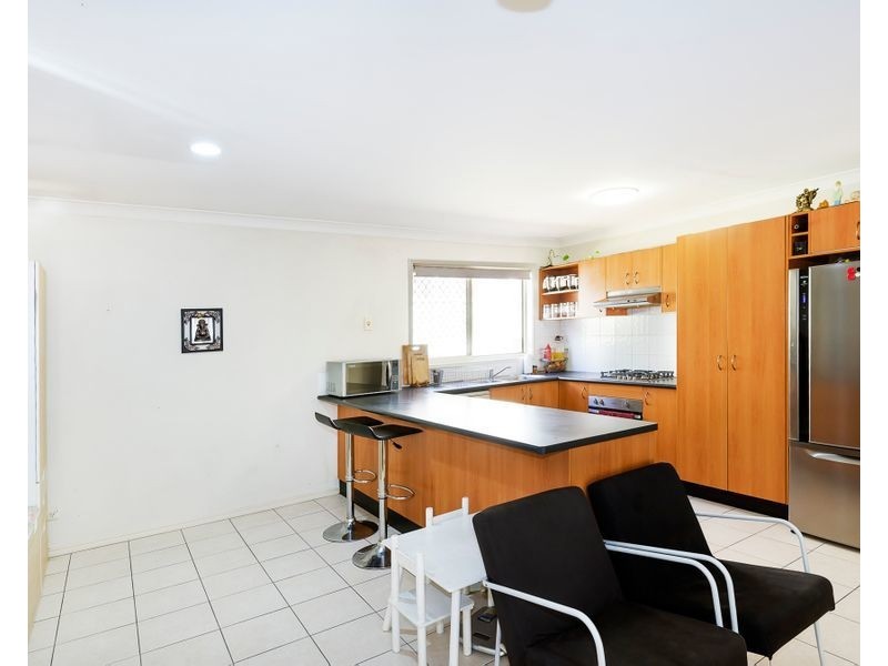 13 Robson Street, Forest Lake QLD 4078