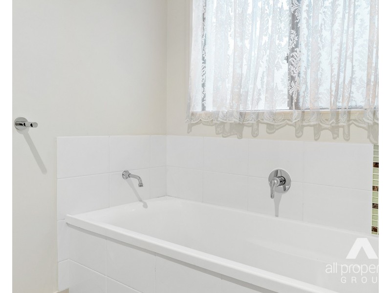 9 Carew Street, Yarrabilba QLD 4207