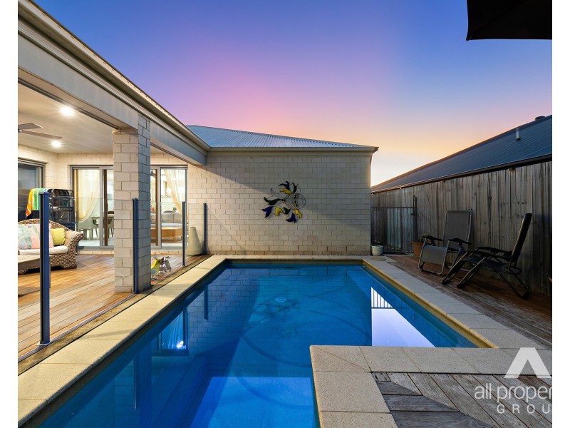 60 Stringybark Street, Regents Park QLD 4118