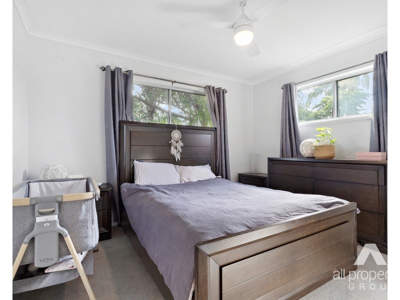 14 Bushlark Street, Crestmead QLD 4132