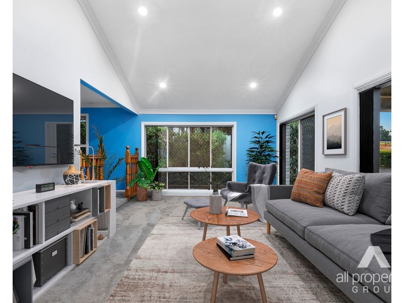 98-100 Teresa Drive, Munruben QLD 4125